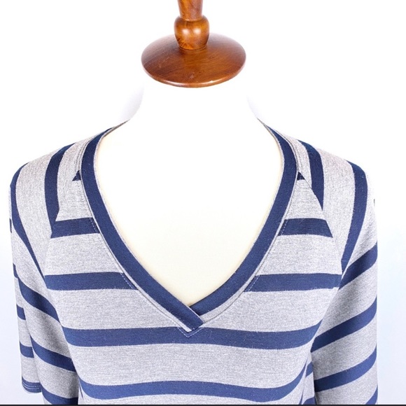 Oversized Pullover V Neck Striped Hi/Low Boxy Tee Small - Picture 6 of 8